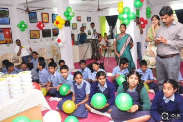 Rashmi Goutham And Getup Srinu At Akshara Kalasha Foundation